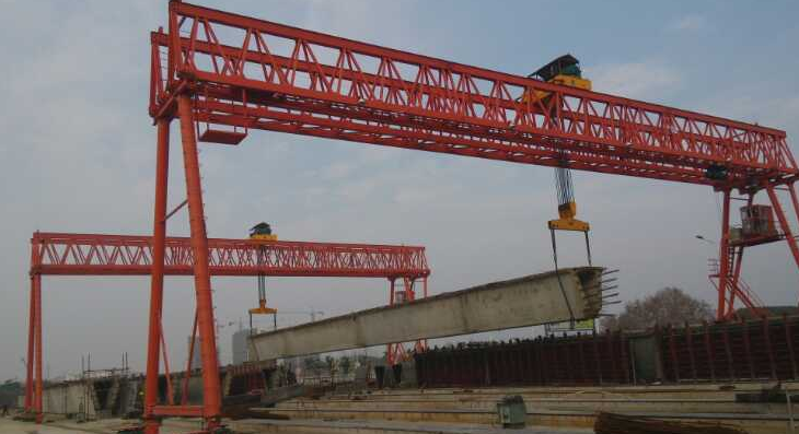 梁場用門式起重機 梁場用門式起重機