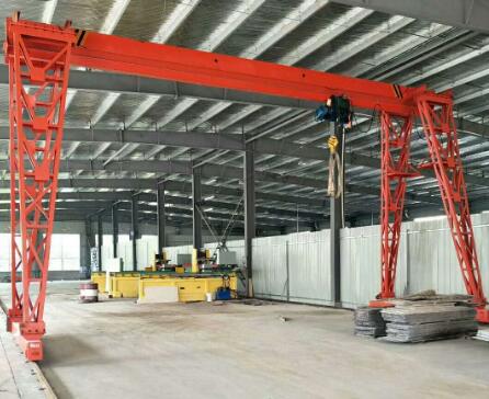 10噸龍門吊圖片 10噸龍門吊圖片