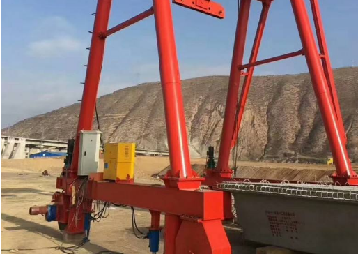 新修龍門吊出租高空作業(yè)車需要注意什么? 新修龍門吊出租高空作業(yè)車需要注意什么?