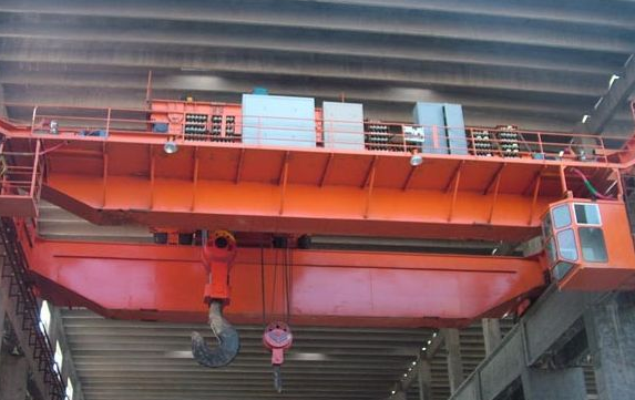 橋式起重機小車三條腿常見故障剖析及解決方式 橋式起重機小車三條腿常見故障剖析及解決方式