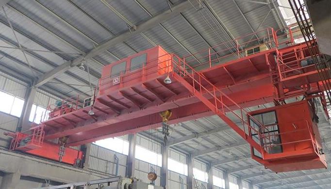 橋式起重機(jī) 橋式起重機(jī)