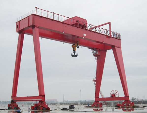 歐式雙梁門式起重機(jī)