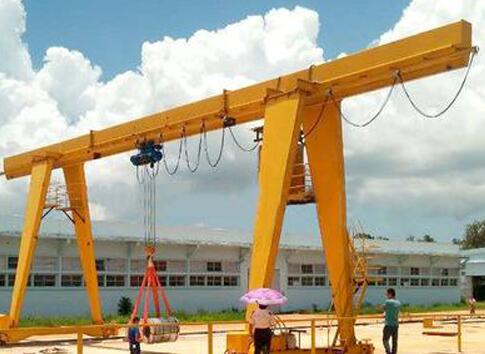 門式起重機圖片