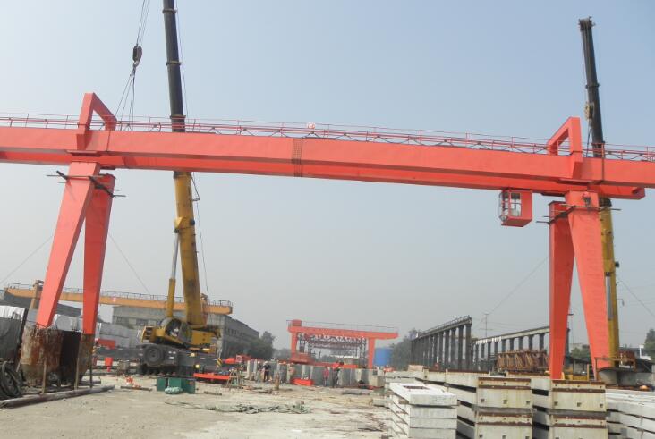 門式起重機操作規范圖片